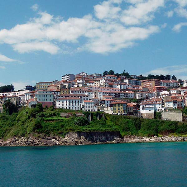 LLANES-–-RIBADESELLA-–-LASTRES-–-VILLAVICIOSA